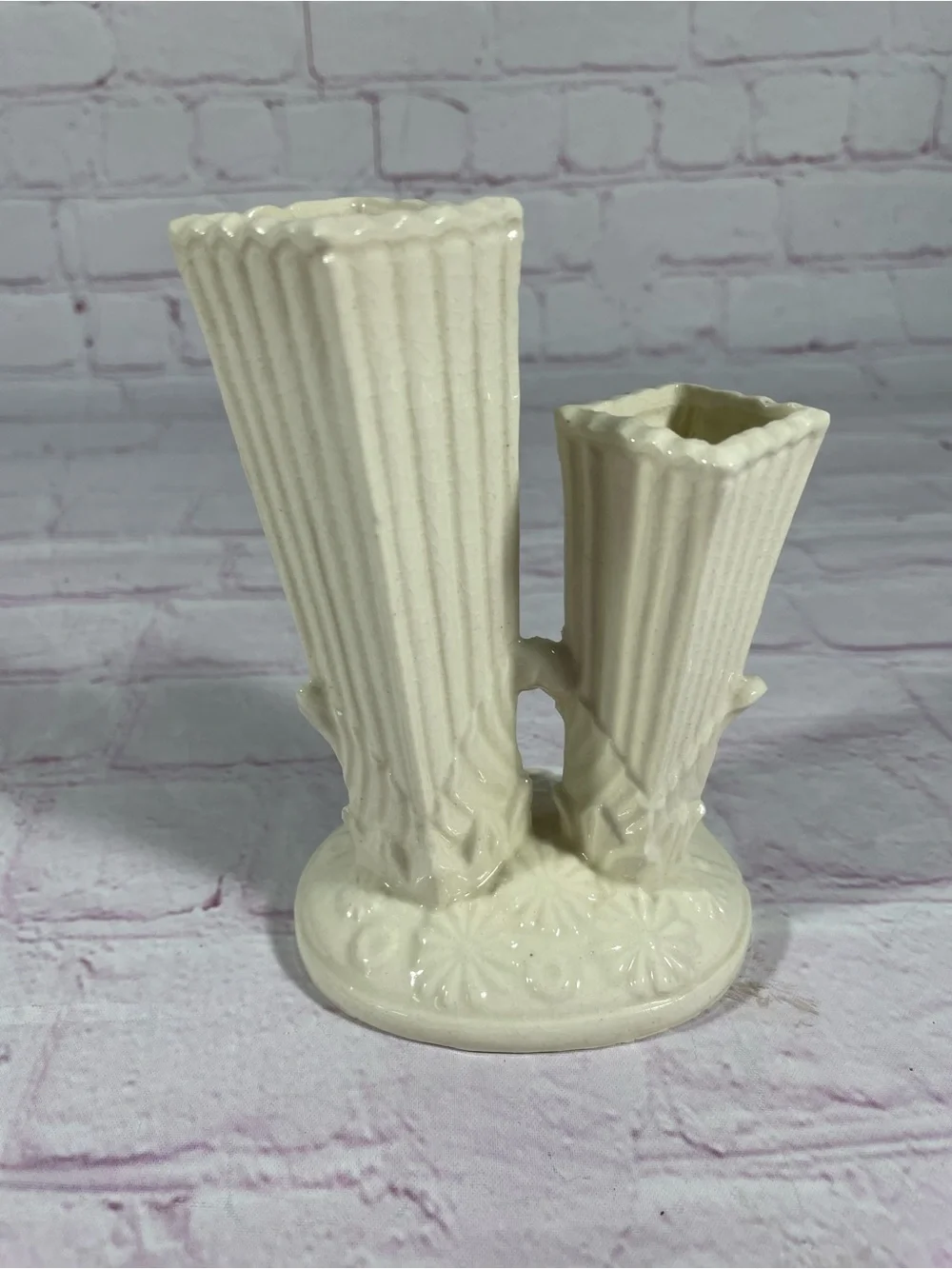 Vintage Double Gladiola Ceramic Flower Vase Made in Japan - Picture 5 of 10